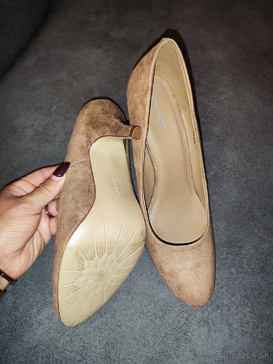 Dámske lodičky veľ 40 - 2