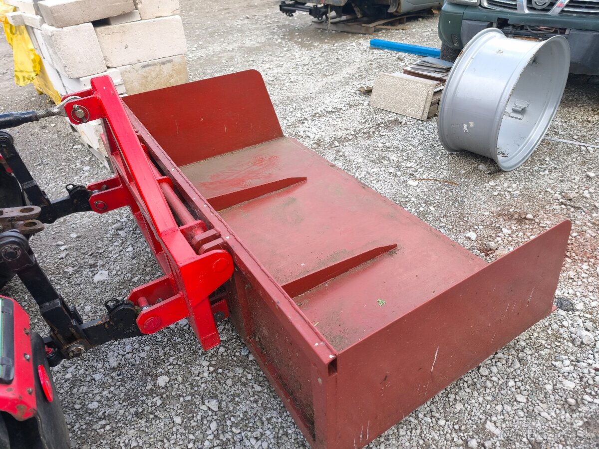 Transportný box na traktor Zetor - 2