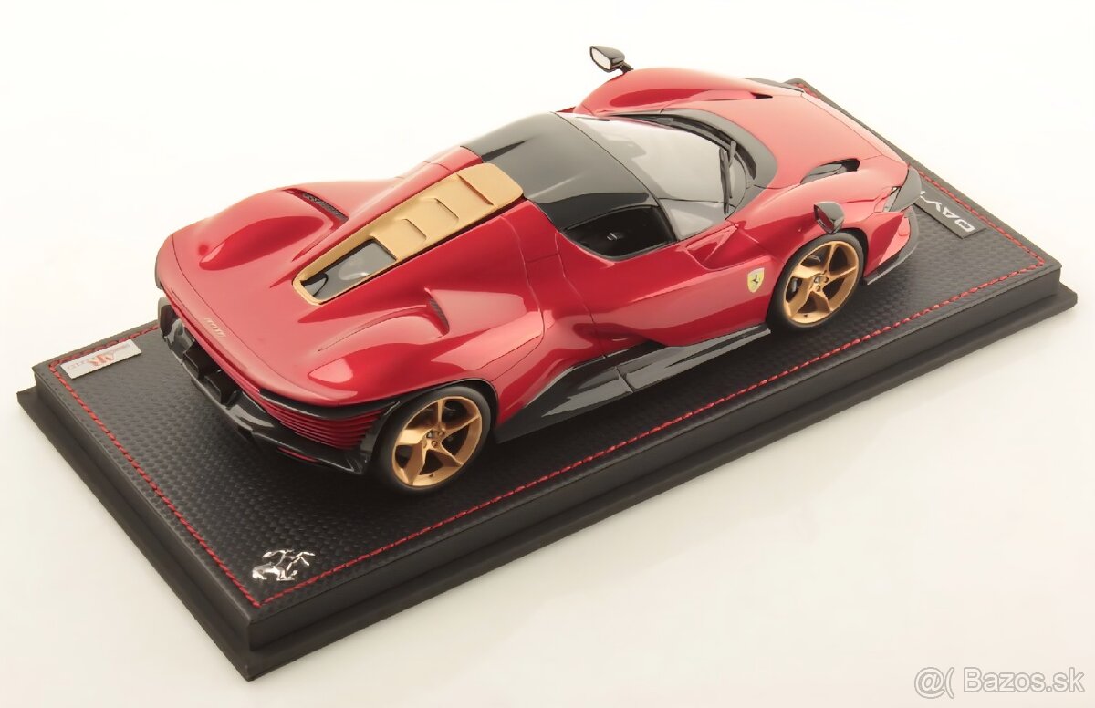 Ferrari Daytona SP3 | MR Collection 1/18 - 2