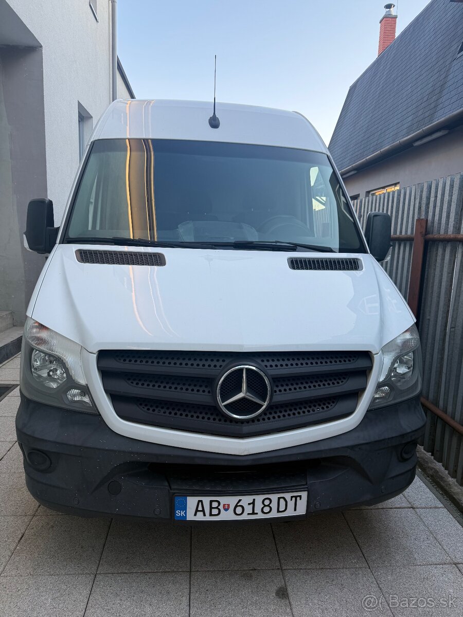 Mercedes Sprinter - 2