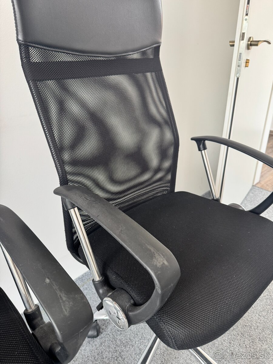 Kancelárske otočné kreslo - 2