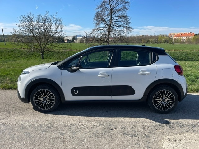 Citroën C3 2017 1.2 PureTech Feel - 2