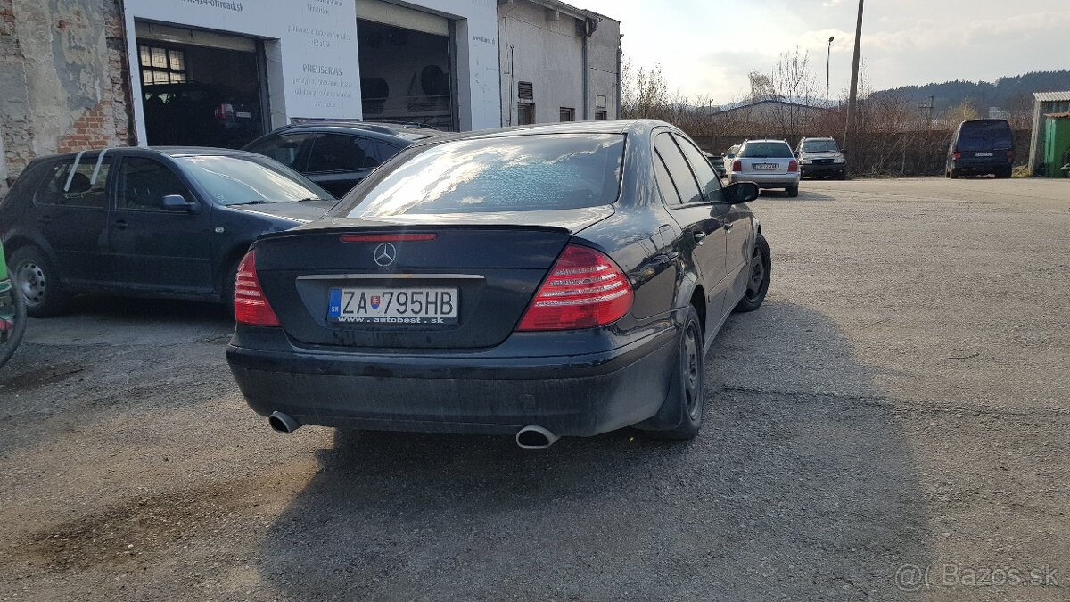 mercedes E 240 - 2
