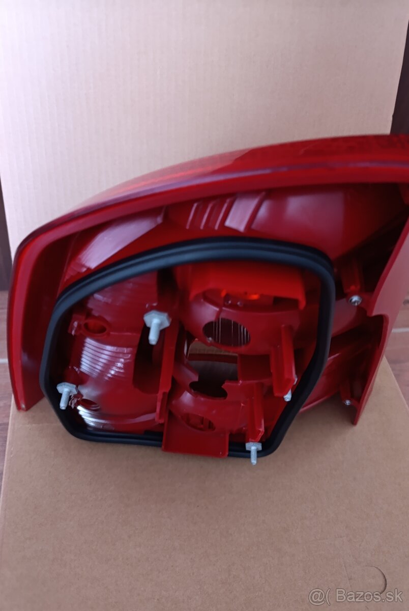 Zadné svetlo, Octavia 2 - 2