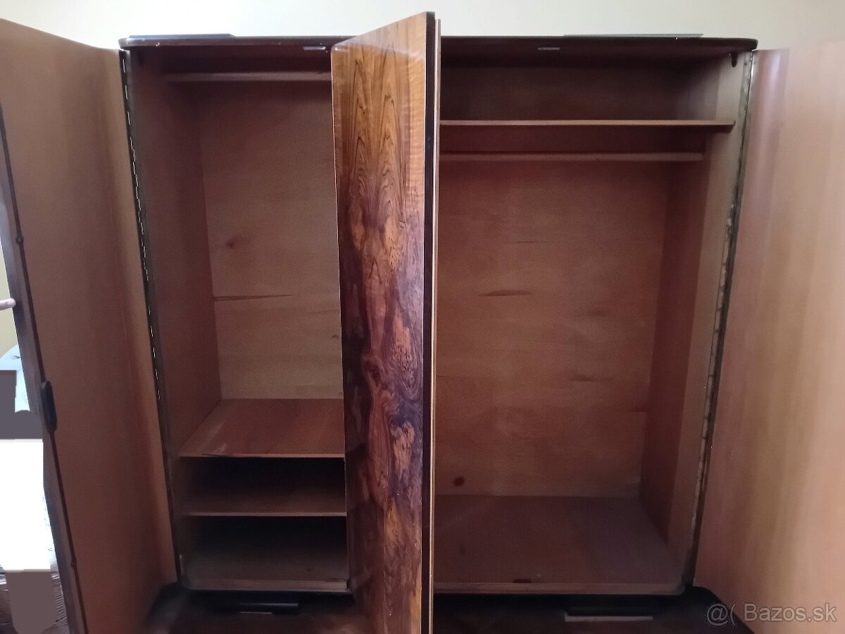 Starozitne skrine - 2