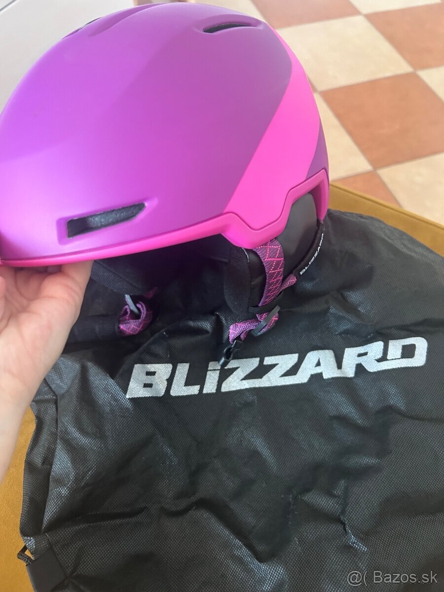 Prilba blizzard - 2