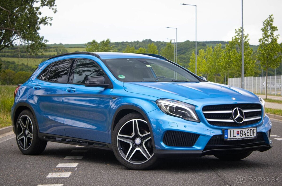Mercedes-Benz GLA 4MATIC - 2