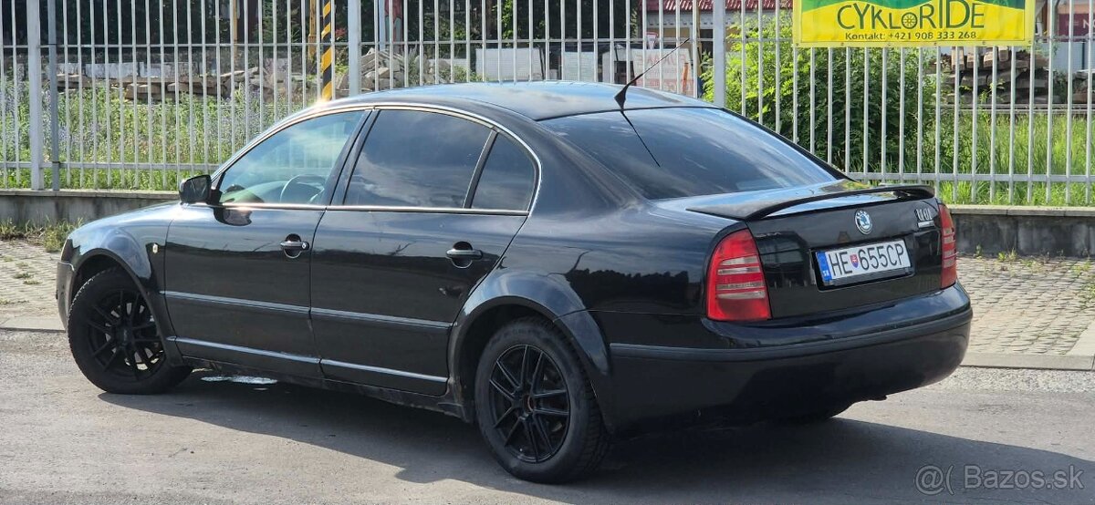 Škoda superb - 2