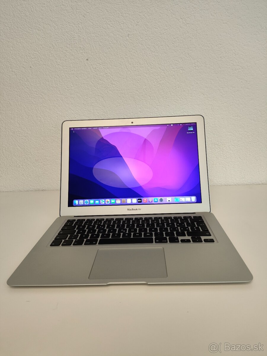 MacBook Air 2017 | i5 • 8GB • 128GB SSD - 2