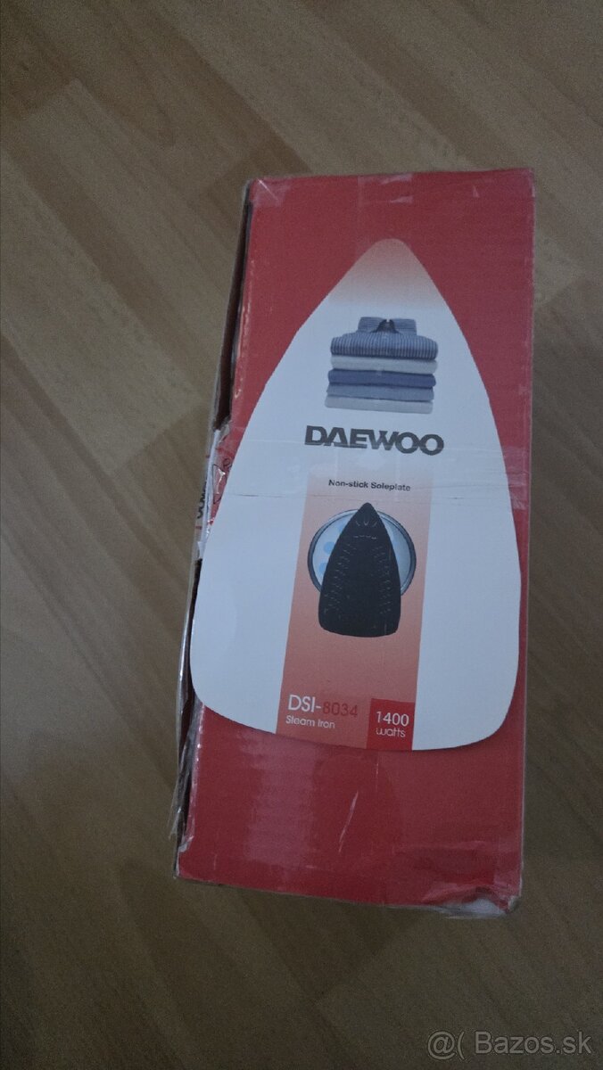 Žehlička daewoo - 2