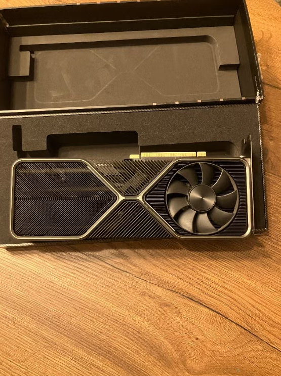 NVIDIA GeForce RTX 3080 Founders Edition 10GB - 2