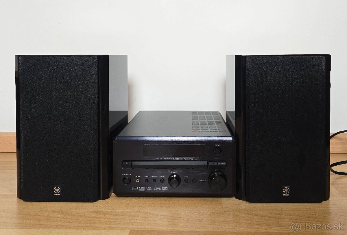 Yamaha MCR-E700 Pianocraft - 2