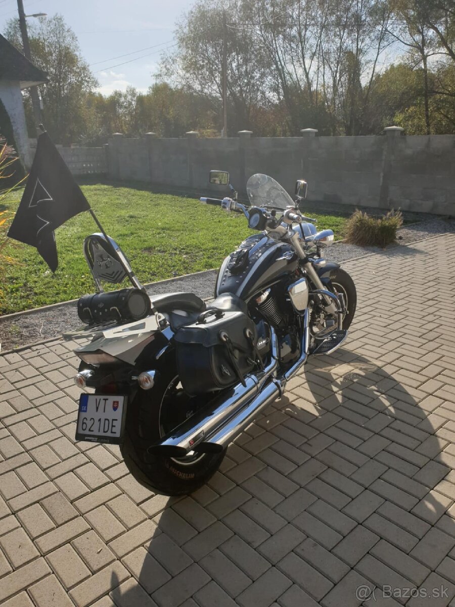 Suzuki intruder vz 800 - 2