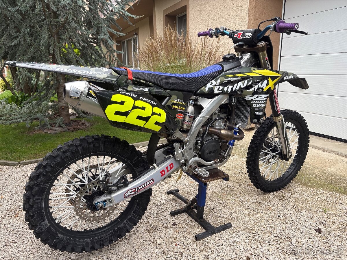 Yamaha yzf 250 2011 - 2