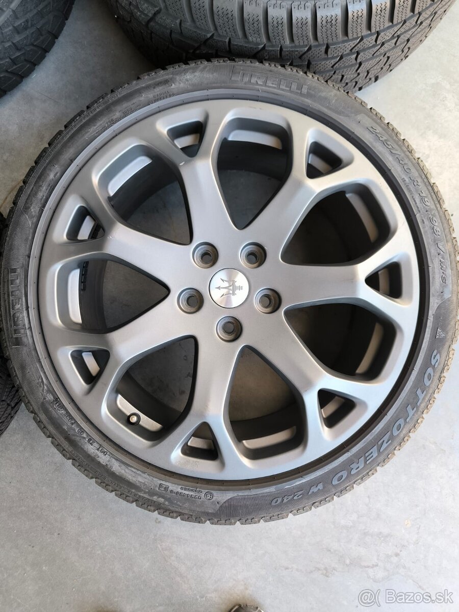Maserati disky 19" + Pirelli Sottozero — zimný komplet - 2
