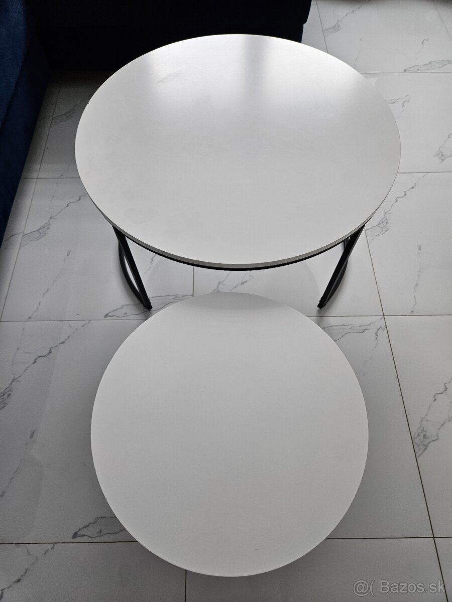 Set konferencnych stolikov - 2