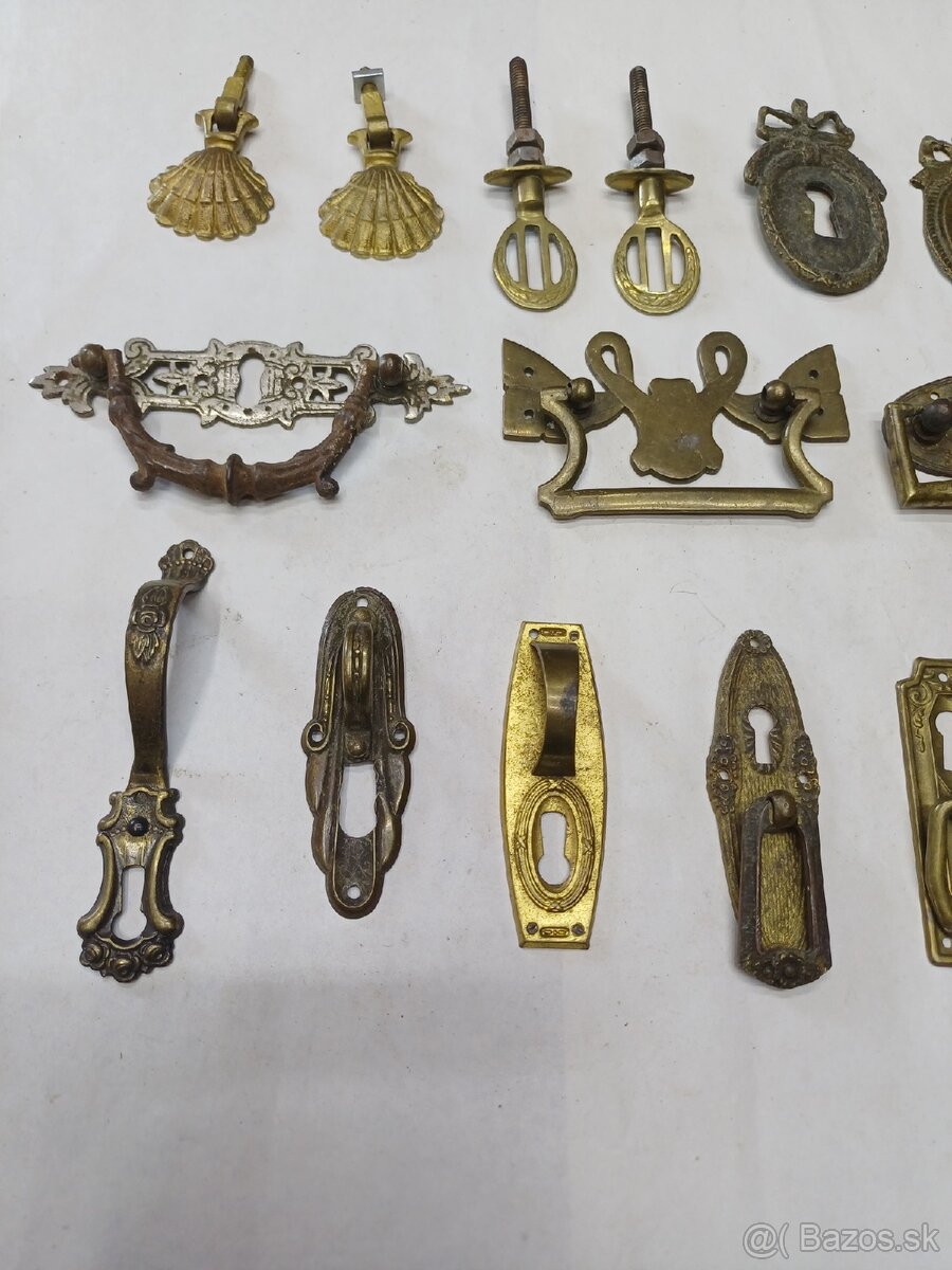 Predám staré mosazne kovanie - 2