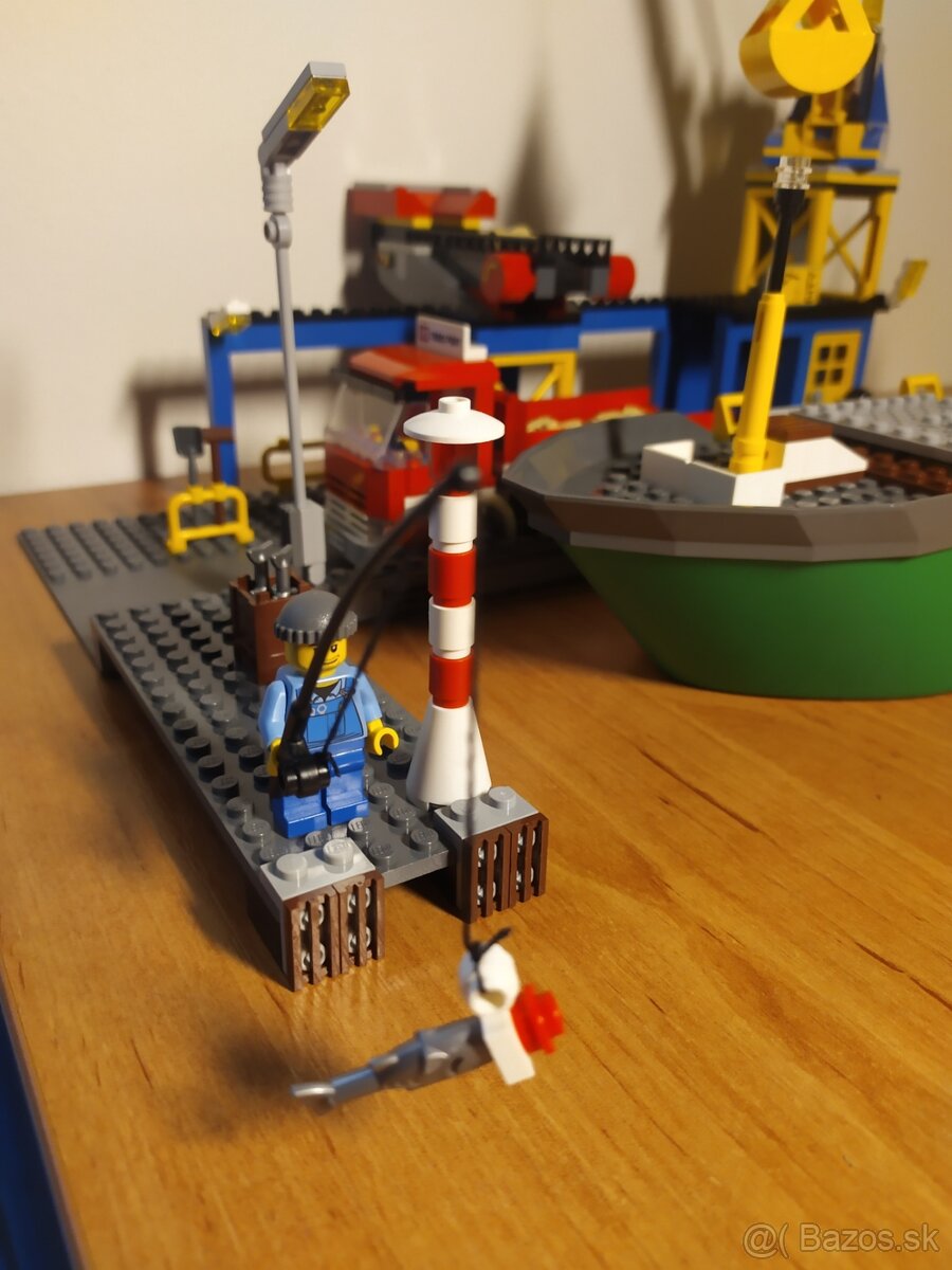 LEGO 4645 - Přístav - 2