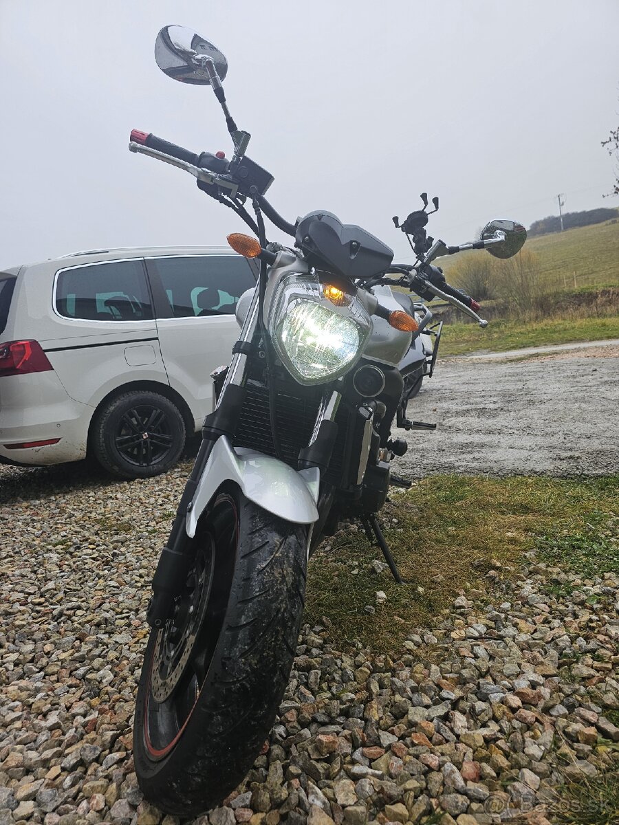 Yamaha FZ6 s2 - 2
