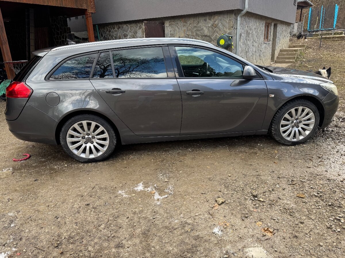 Opel Insignia A 2.0 CDTI Sportstourer - 2