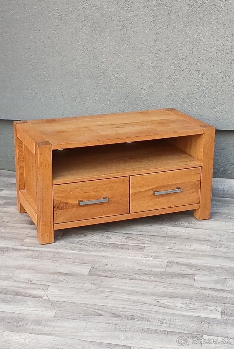 Stolík televízny. - 2