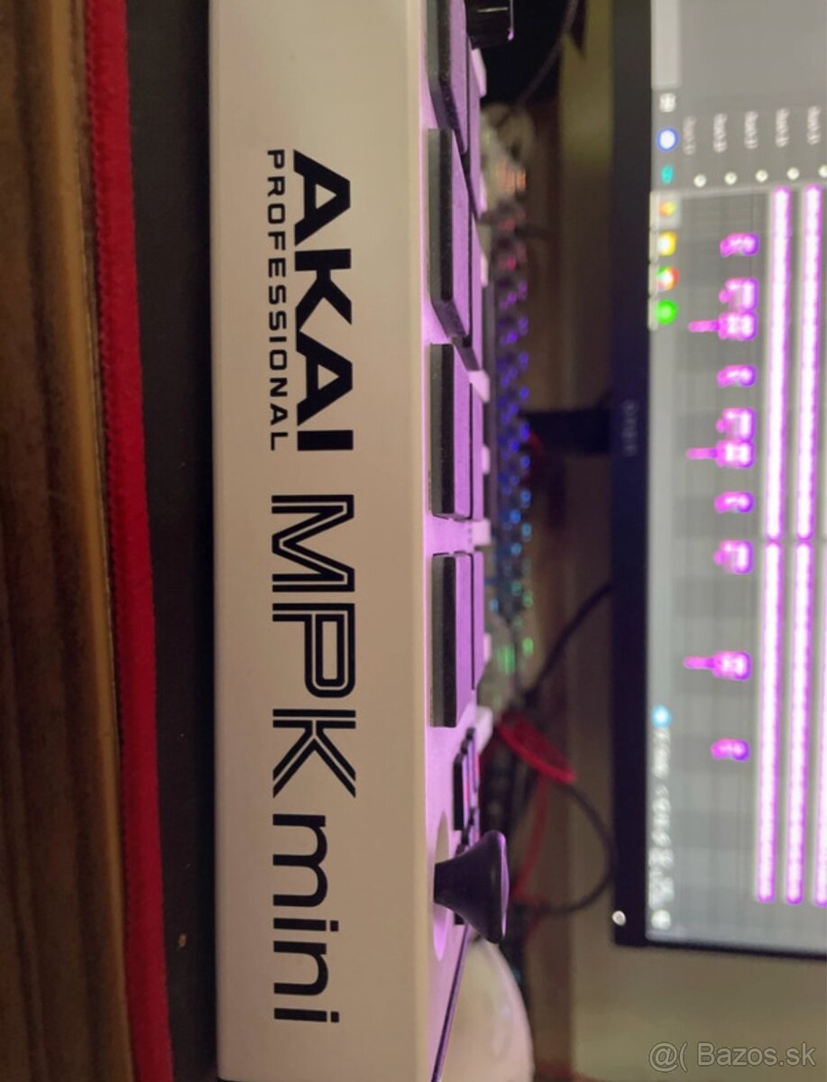 AKAI MPK mini dj set - 2