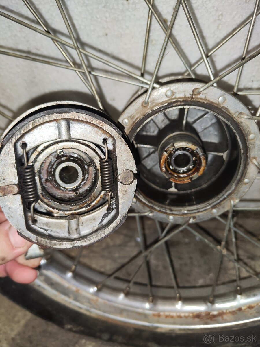 Babetta 210 kolesá - 2