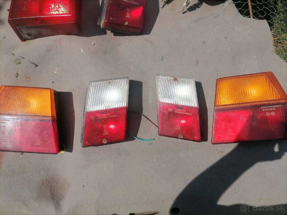 Zadné Svetlá škoda Favorit - 2