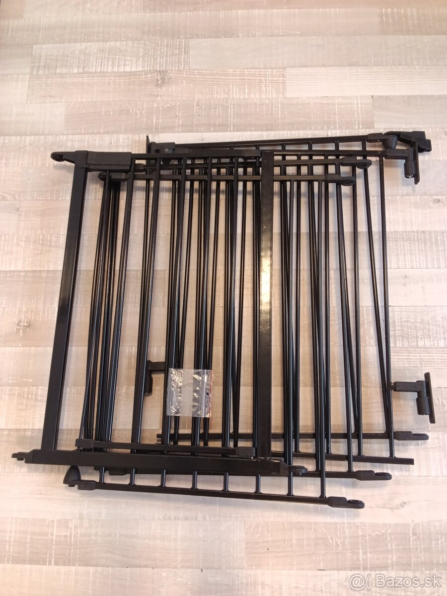 Detská kovová bezpečnostná zábrana 3 m - 2