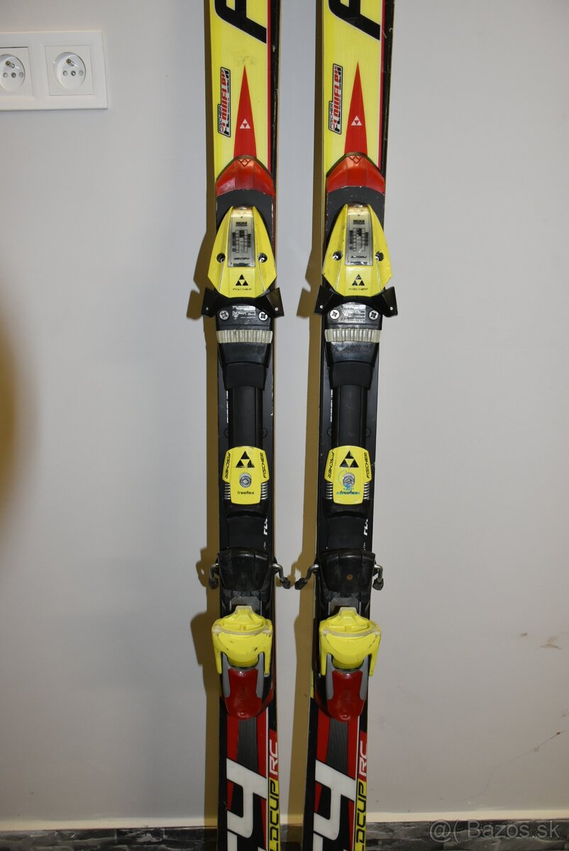 Fischer lyže len za 25€ - 2