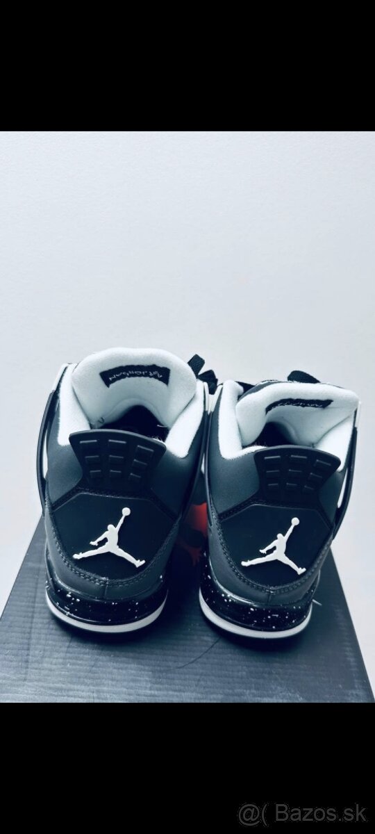 Jordan 4 Retro "Fear" - 2