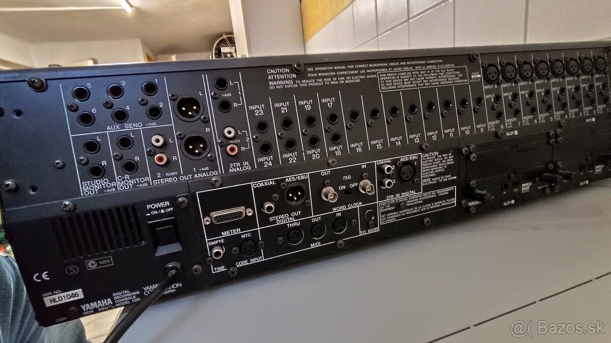 Predám Yamaha 02R - 2