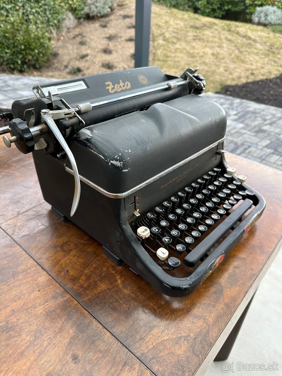 Písací stroj ZETA - 2