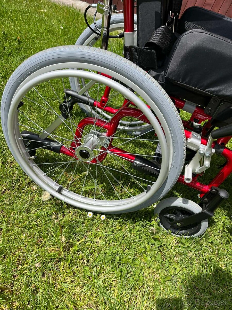 Invalidný vozík - 2