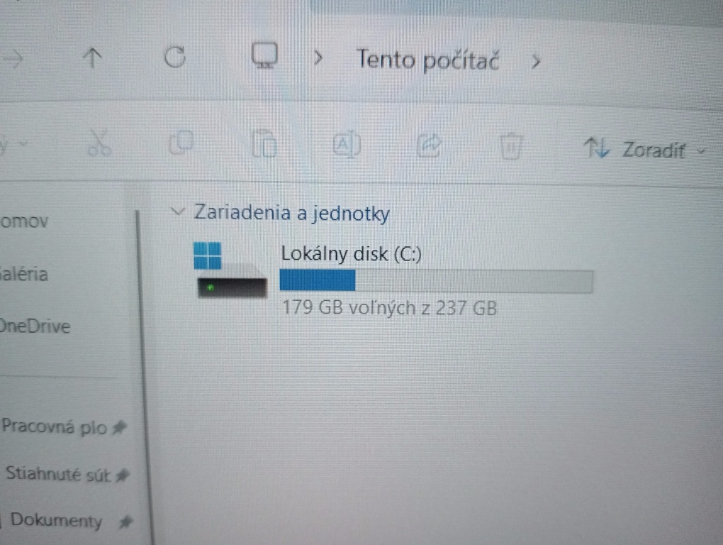 12" HP elitebook 820 g3 - Intel core i5 - 16gb ram - ssd - 2