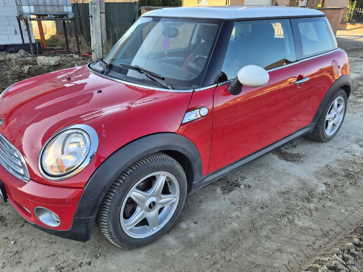 Mini cooper r56 - 2