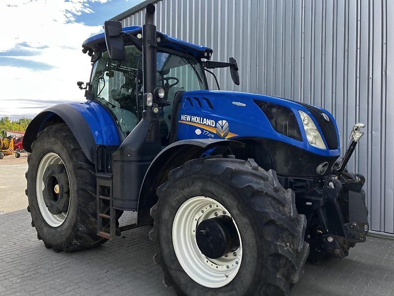 Traktor New Holland T7.275 AC - 2