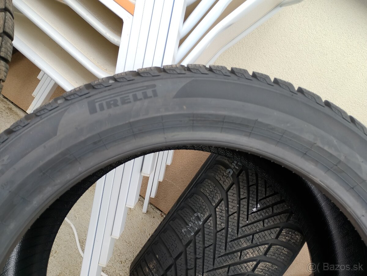 Pirelli powergy 225/45 R17 94V - 2