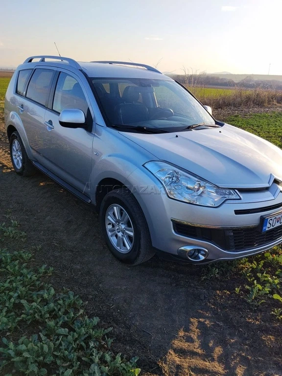 Citroen crosser 2,2hdi - 2