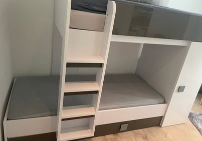 Poschodová postel - 2