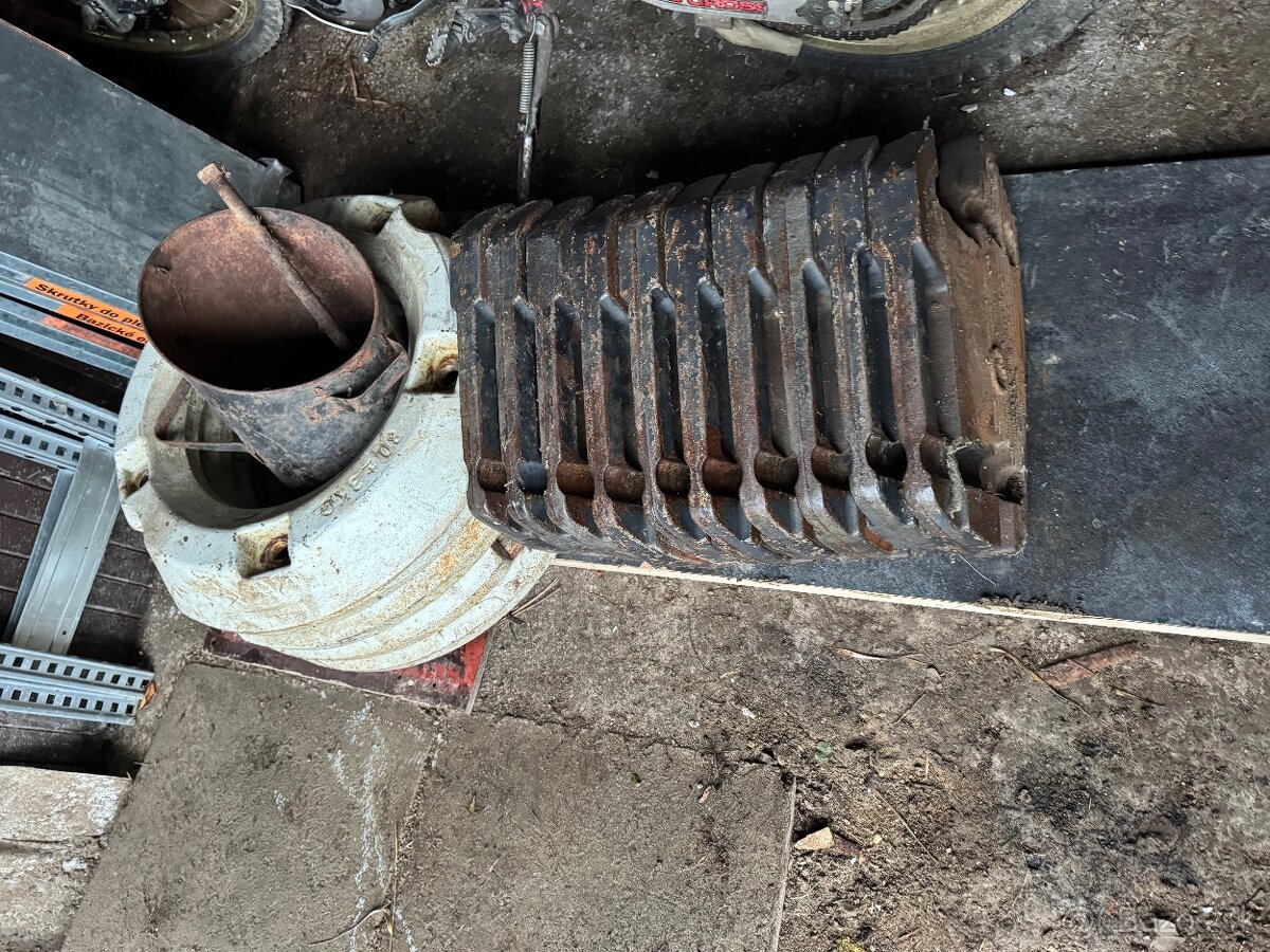 Predám závažie na poľnohospodársky traktor Valtra - 2