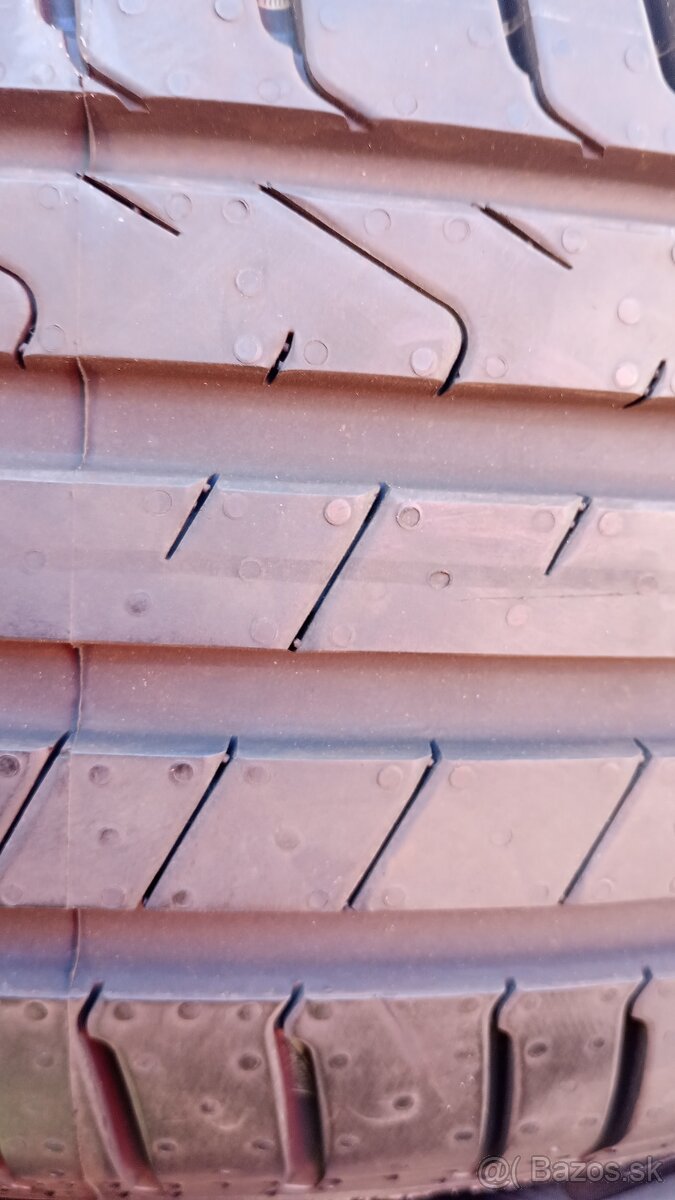 215/55 R17 letné pneumatiky Pirelli 4ks - 2