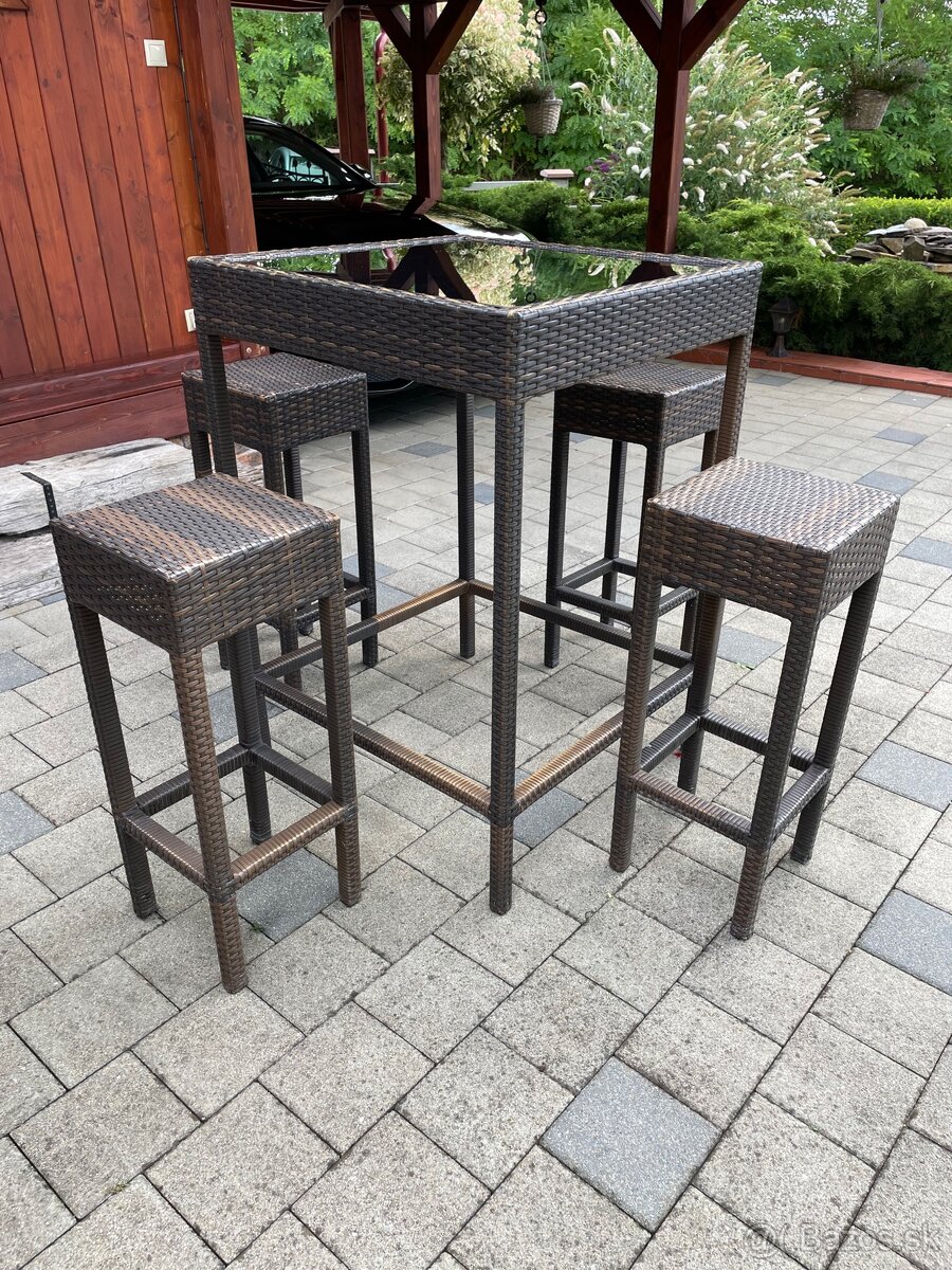 Ratanové sedenie - 2