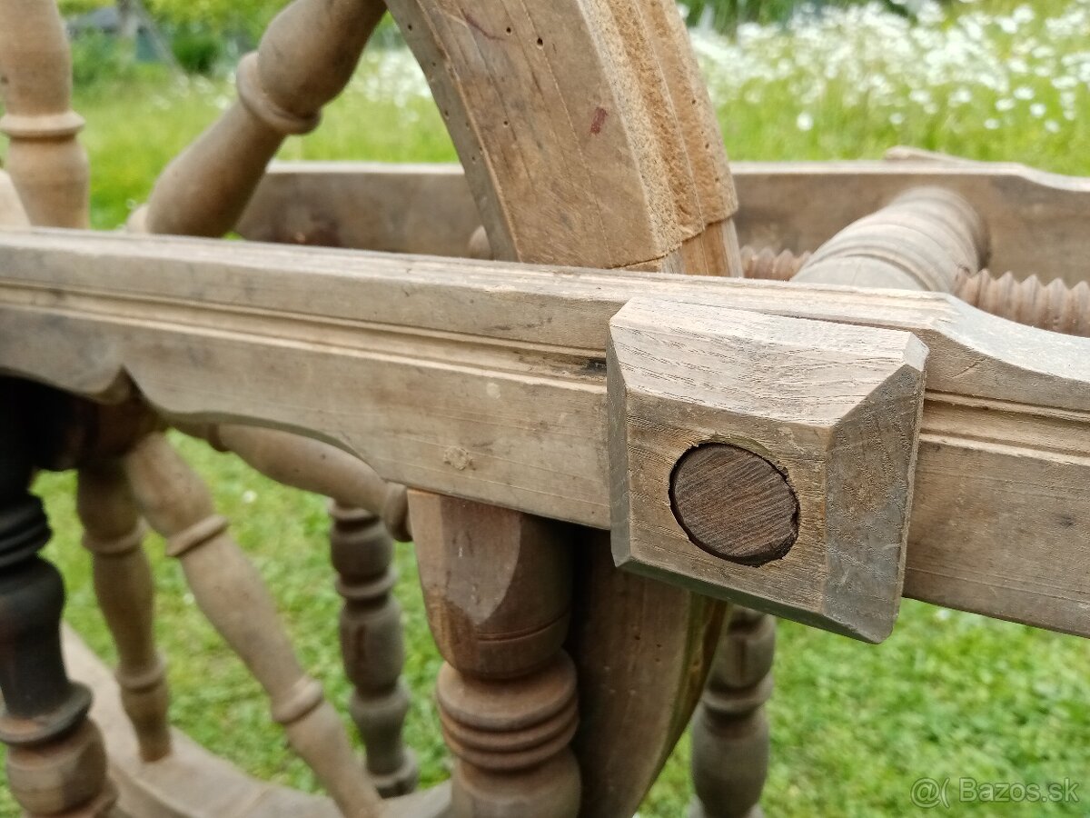 100 ročný kolovrátok - 2