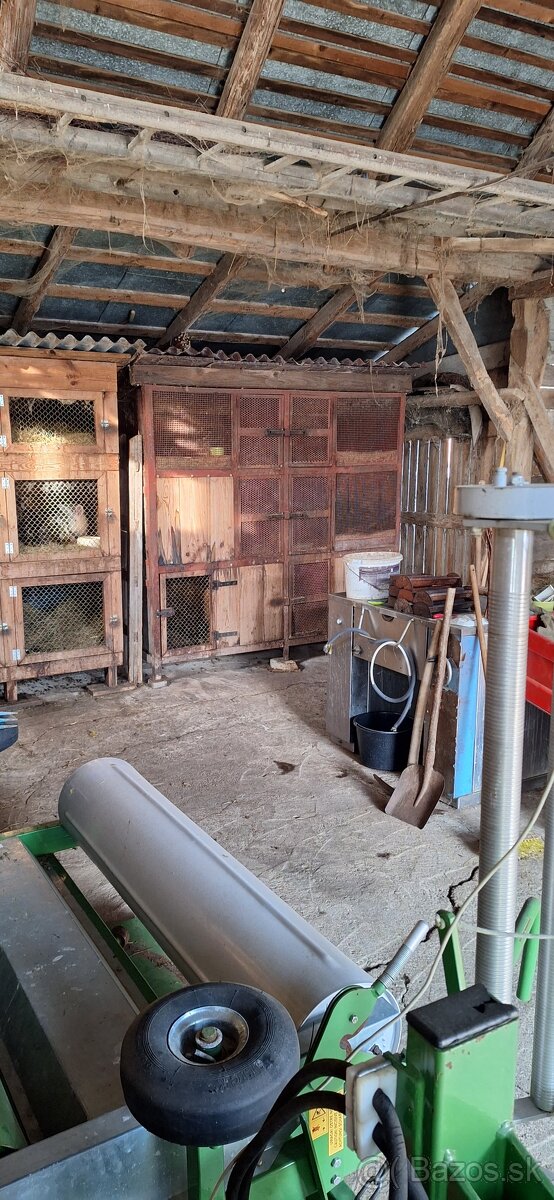 Predam zajačnik. - 2