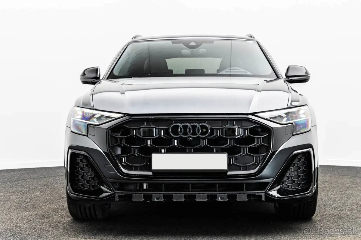 Audi Q8 S Line - 2