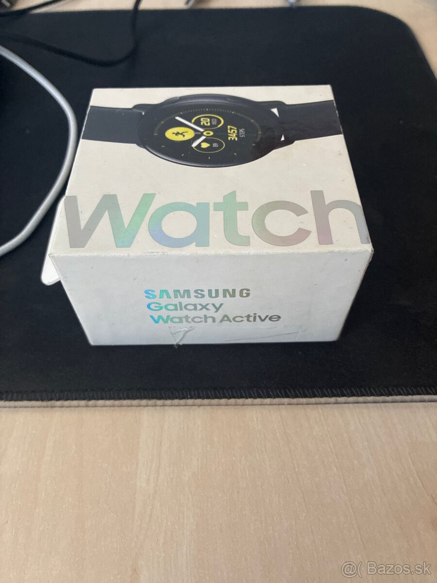 Predám Samsung Galaxy Watch Active - 2