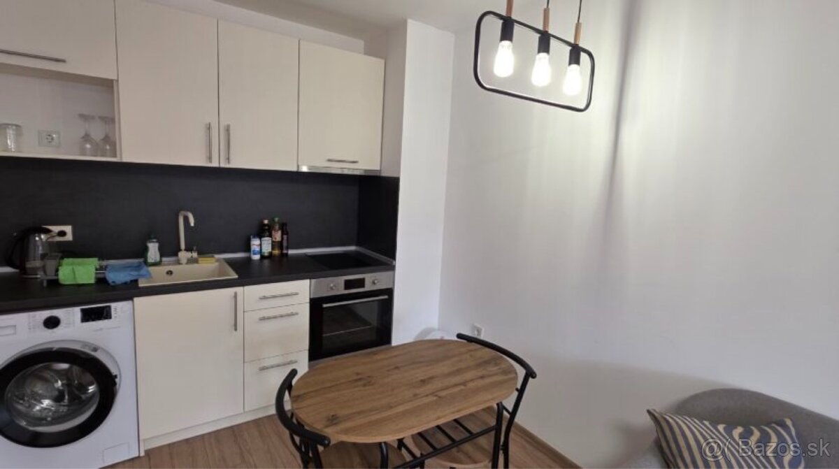 BANSKO – Priestranné štúdio 52 m²| - 2