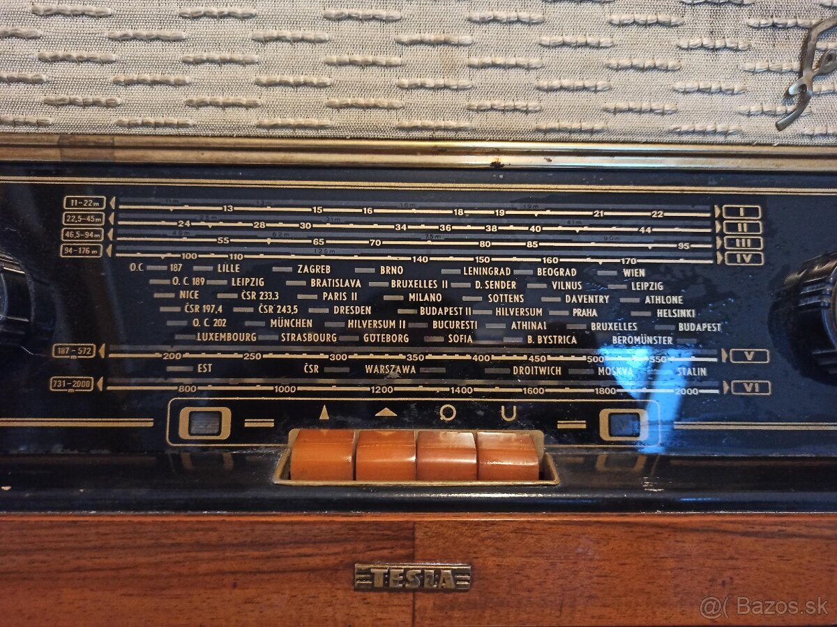 Retro rádio TESLA Festival 721A – zberateľský kúsok - 2