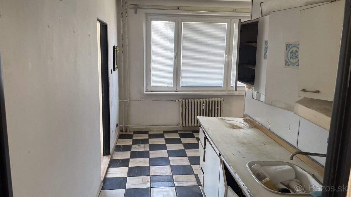 EXKLUZÍVNE 4 izbový byt na predaj - 2